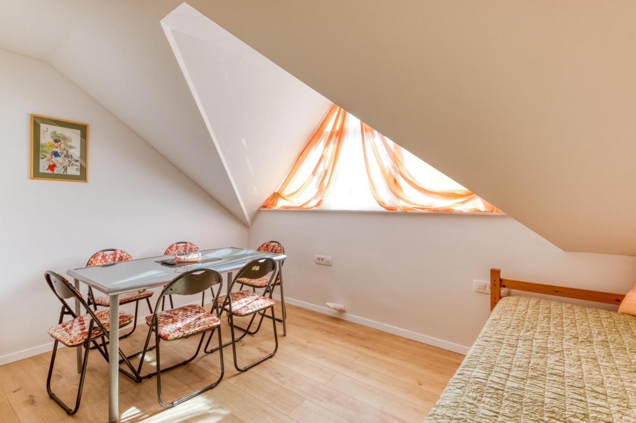 Apartmani Leptir Rakovica Eksteriør bilde